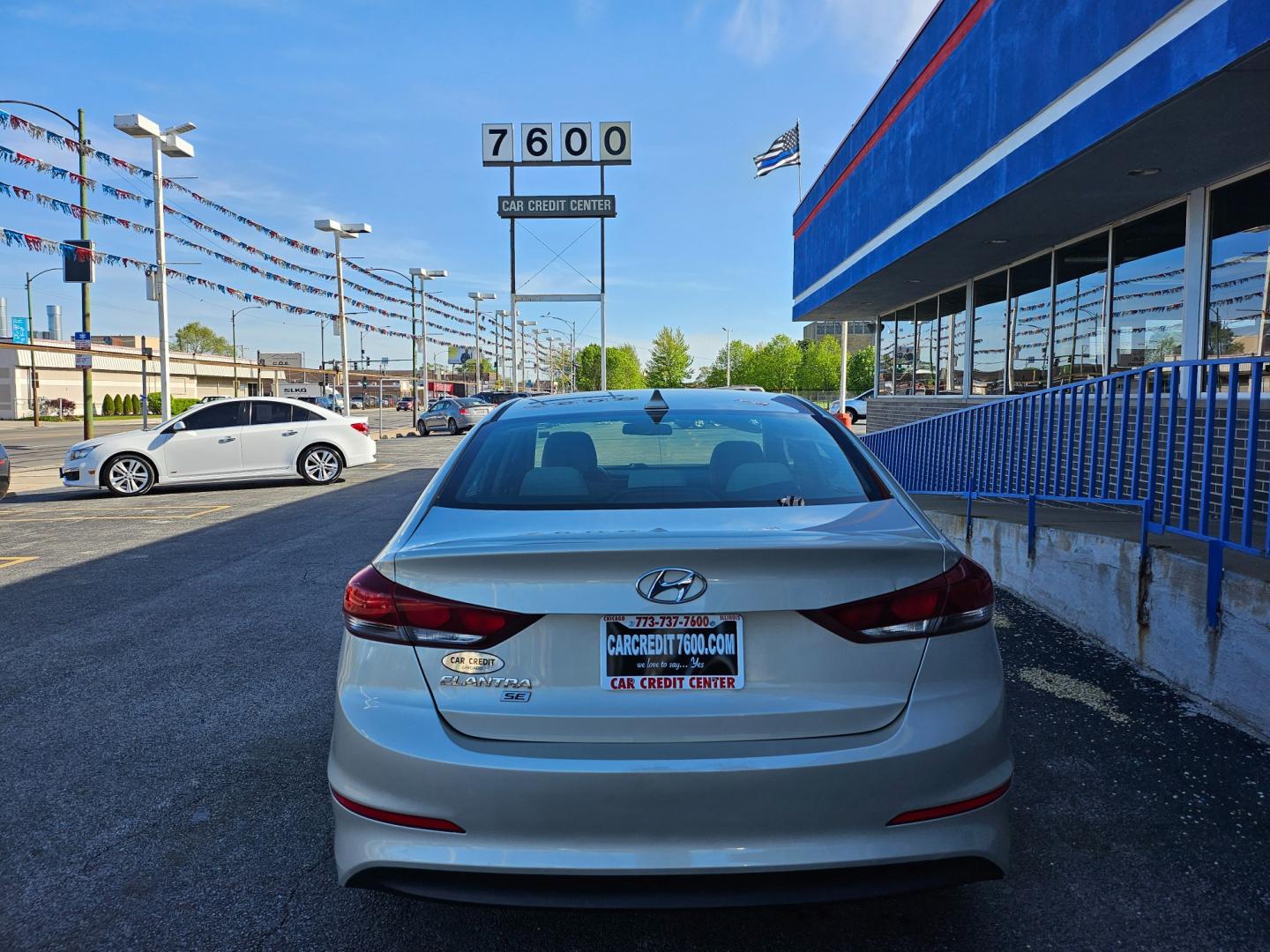 2017 TAN Hyundai Elantra SE 6AT (5NPD74LF8HH) with an 1.8L L4 DOHC 16V engine, 6A transmission, located at 7600 S Western Ave., Chicago, IL, 60620, (773) 918-3980, 0.000000, 0.000000 - Photo#3